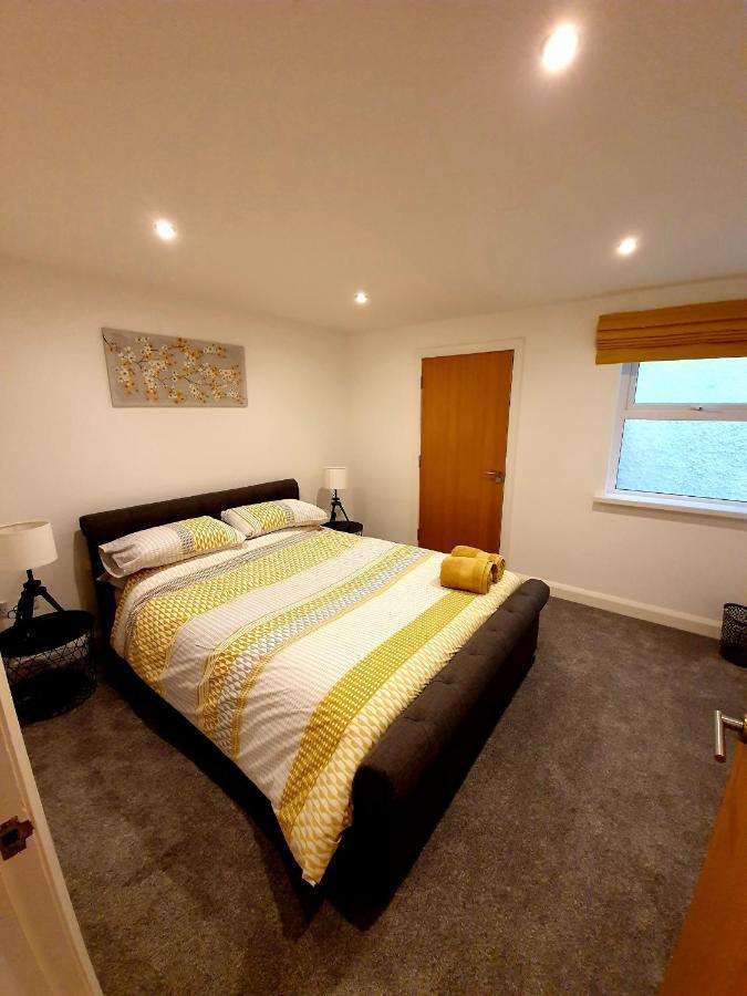 In The Heart Of Portrush - Beautiful Views 아파트 외부 사진